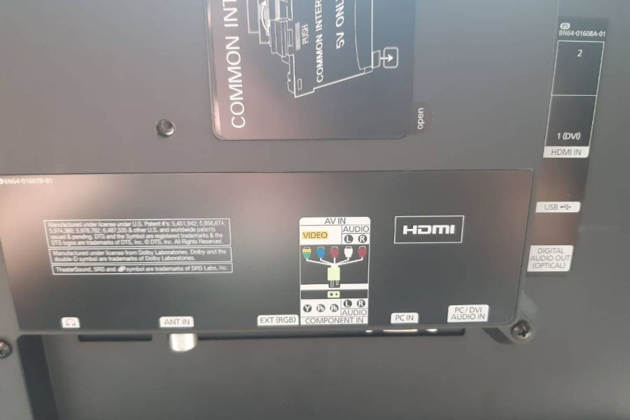 Samsung 22" Fernseher + digitaler Receiver - Bild 3