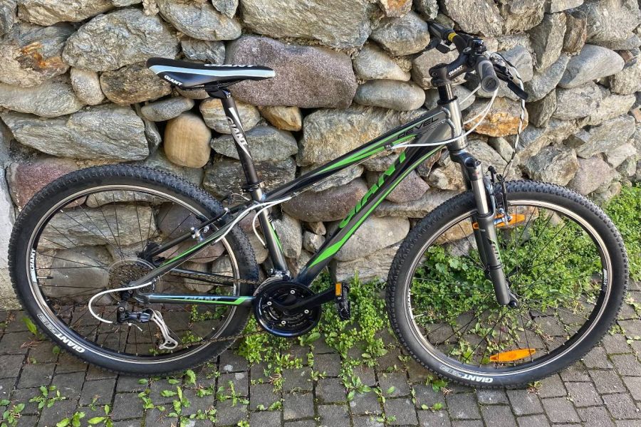 Mountainbike Giant Revel 2 für Jugendliche (wie Neu) - Bild 2