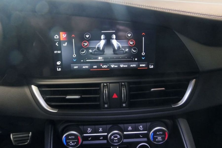 Alfa Romeo Giulia 2.0 T 280cv Veloce AT8 Q4 - Bild 21