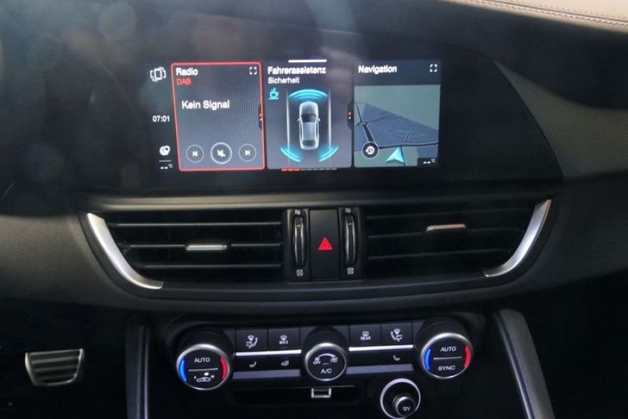 Alfa Romeo Giulia 2.0 T 280cv Veloce AT8 Q4 - Bild 15