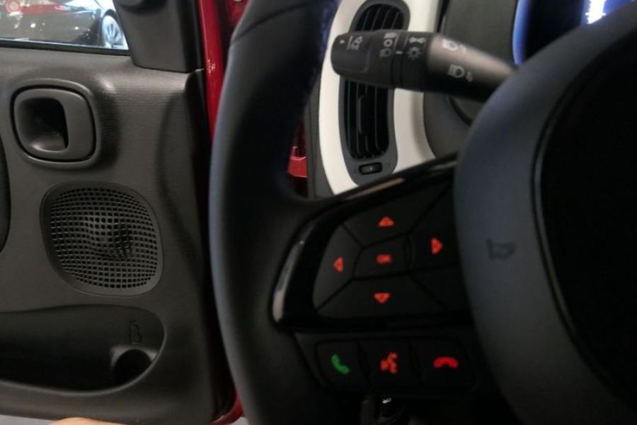 FIAT Panda 1.0 FireFly 70cv S&S Hybrid Pandina - Bild 18