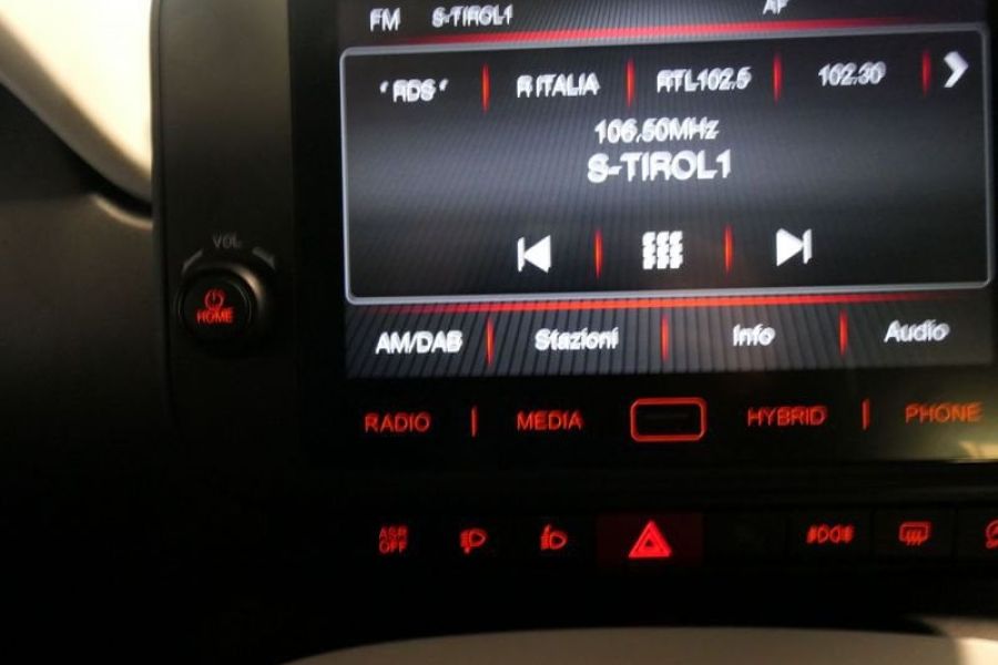 FIAT Panda 1.0 FireFly 70cv S&S Hybrid Pandina - Bild 15