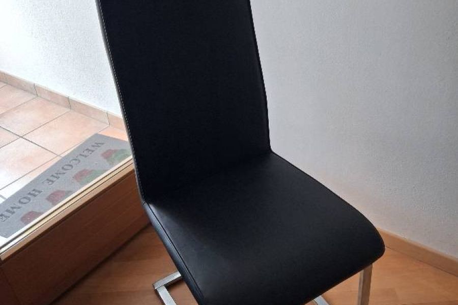 Zwei freischwingende Lederstühle schwarz - Bild 1