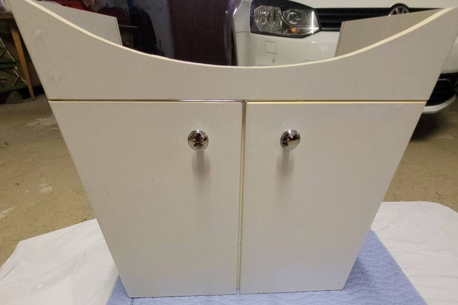 Verschiedene Badmöbel+Sanitärobjekte/Vari elementi+arredo per il bagno - Bild 2