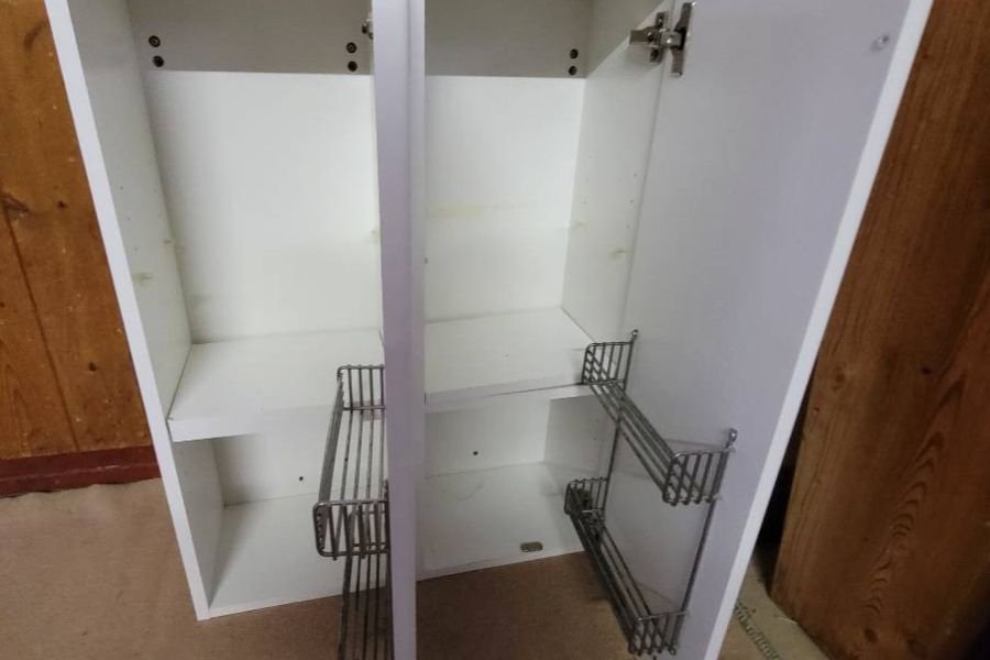 Verschiedene Badmöbel+Sanitärobjekte/Vari elementi+arredo per il bagno - Bild 5