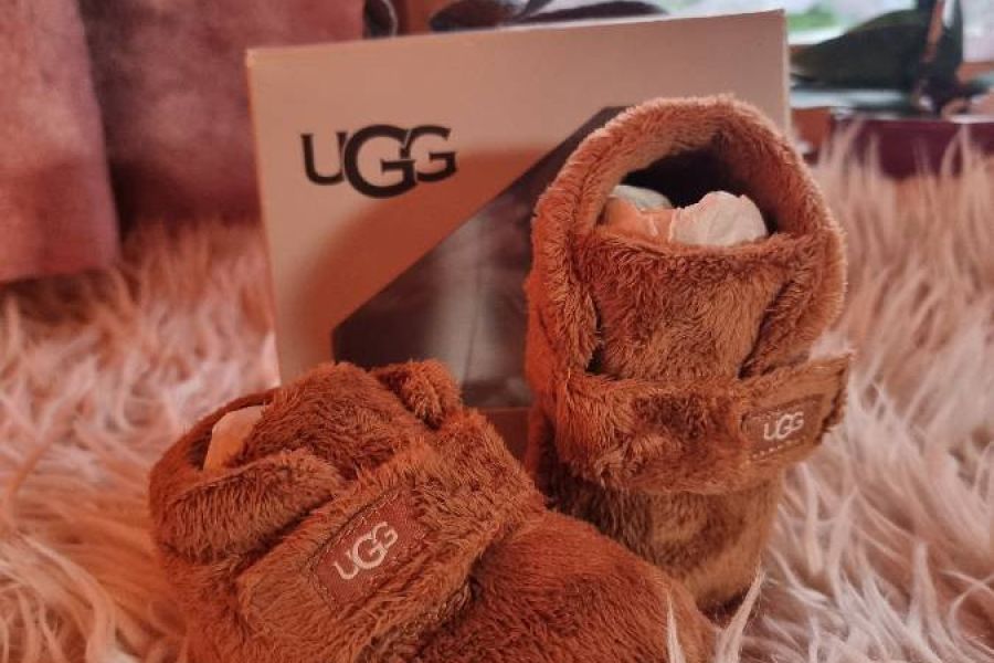 UGG Baby Schuhe Gr. 18, 6-12Monate - Bild 1