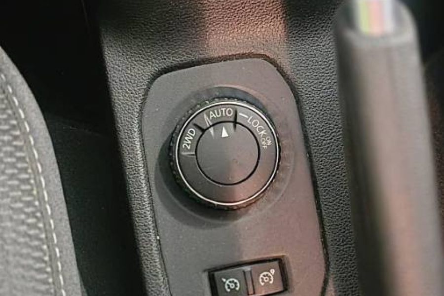 Dacia Duster 4x4 - Bild 4