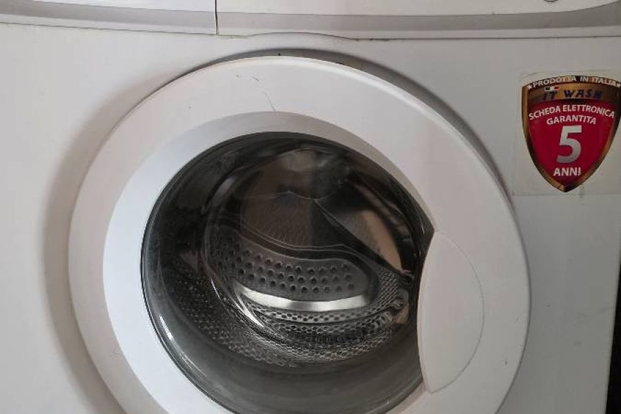 Verkaufe selten benutzte Waschmaschine kg.5, freistehend - Bild 1