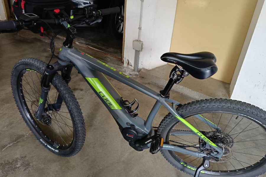 E-Bike Cube M - Bild 1