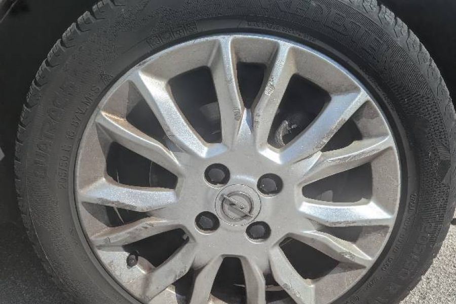 4 Ganzjahresreifen 205/50 R16 für Opel Meriva - Bild 2