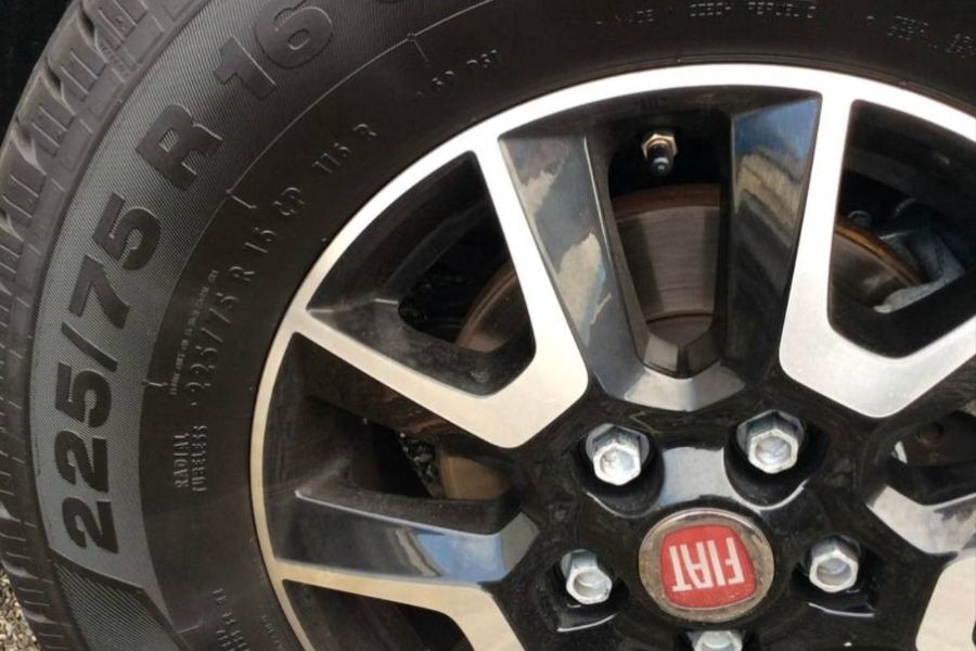 16 Zoll Leichtmetallfelgen mit Reifen (neu) Fiat Ducato - Bild 1