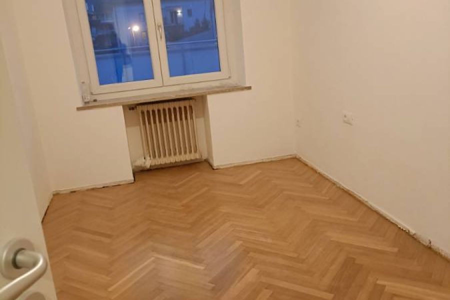 Sonnige Wohnung mit riesiger Terrasse zu vermieten - Bild 3