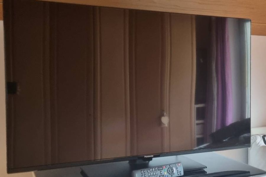 LED TV Panasonic 43 Zoll - Bild 1